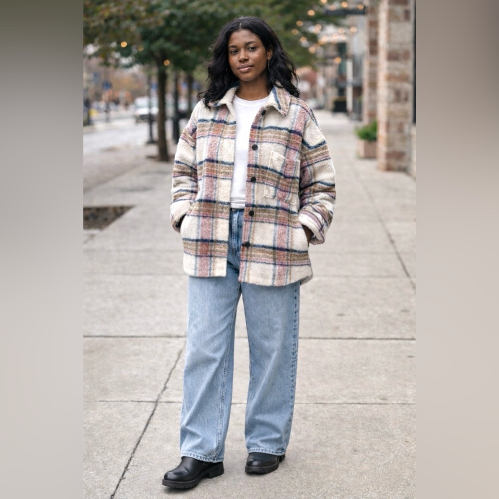 ZARA Plaid Oversized Pink Tan and Blue Shacket Size Large - Picture 10 of 10